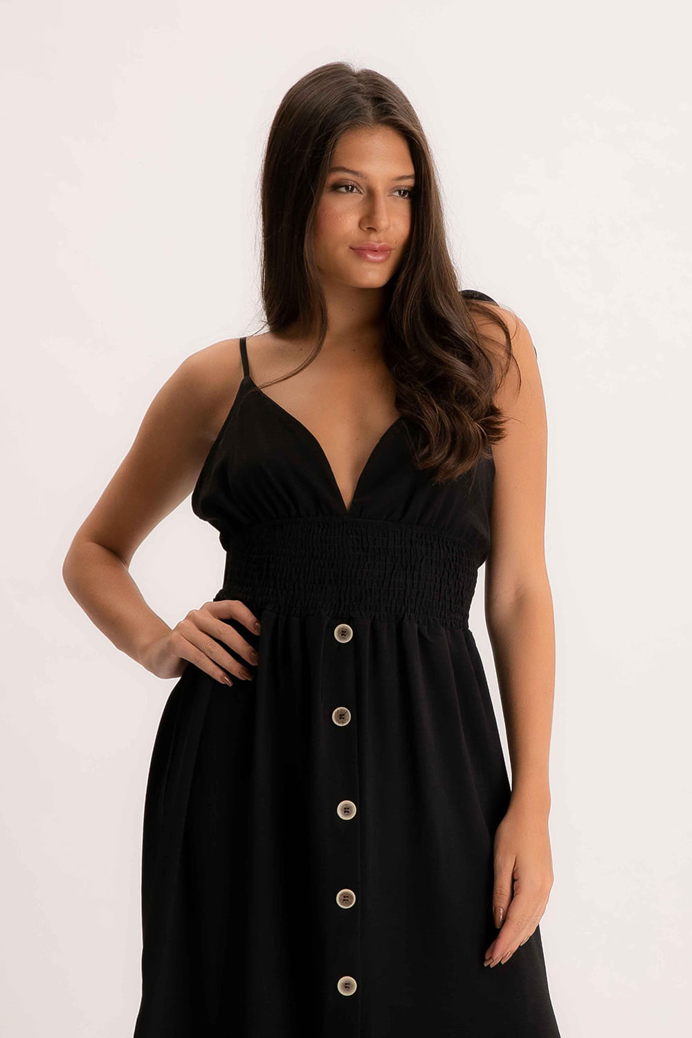 vestido midi botoes preto