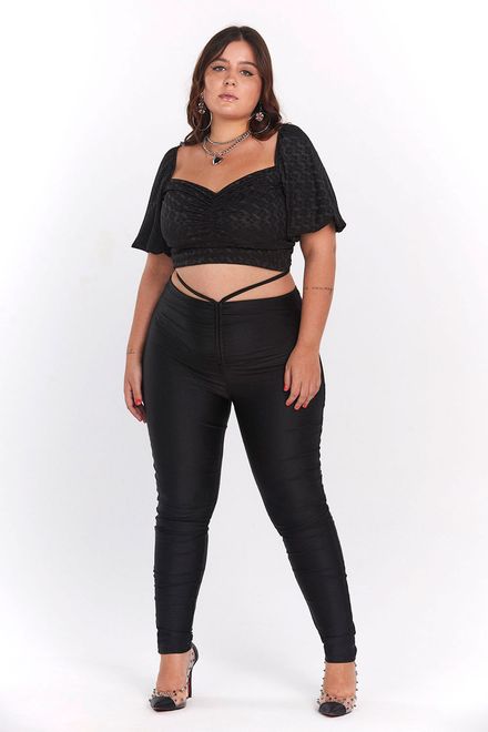 023201040057_060_1-PG-CALCA-UP-GLAM-DETALHE-AMARRACAO