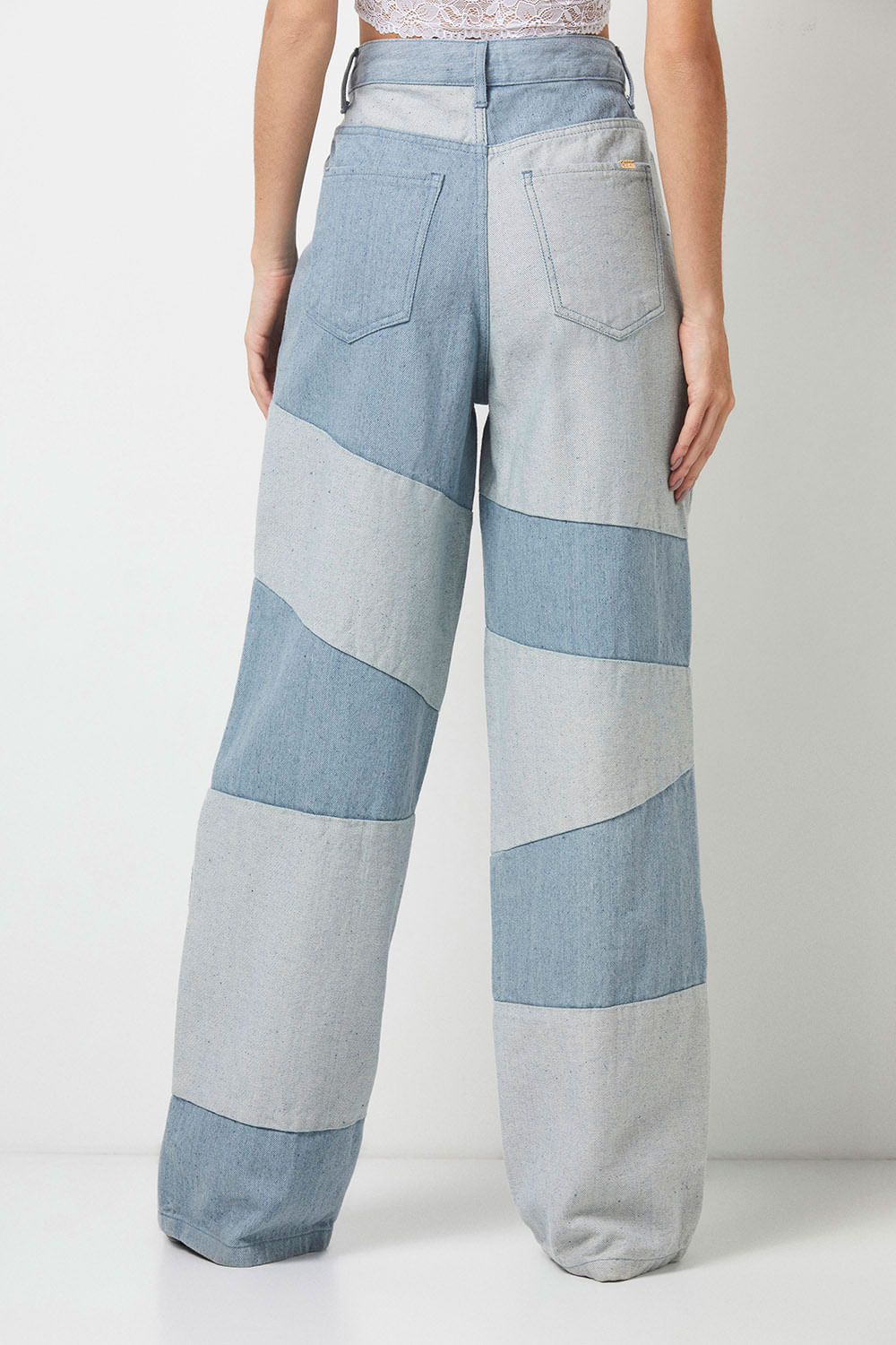 023201051055_016_4-PG-CALCA-FEM-JEANS-C--TEC-AVESSO