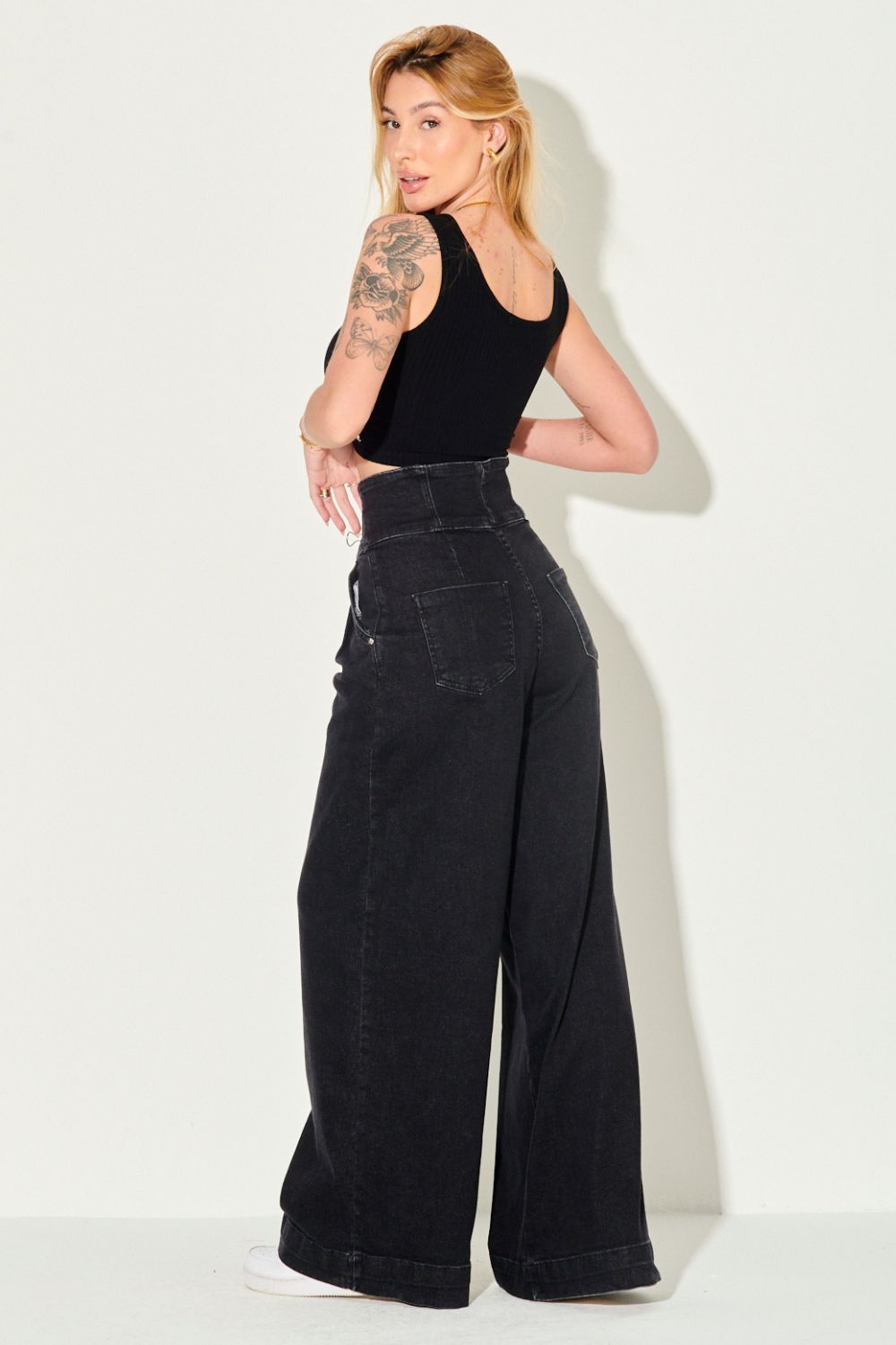 023201050946_060_2-PG-CALCA-FEM-JEANS-BLACK-PANTALONA
