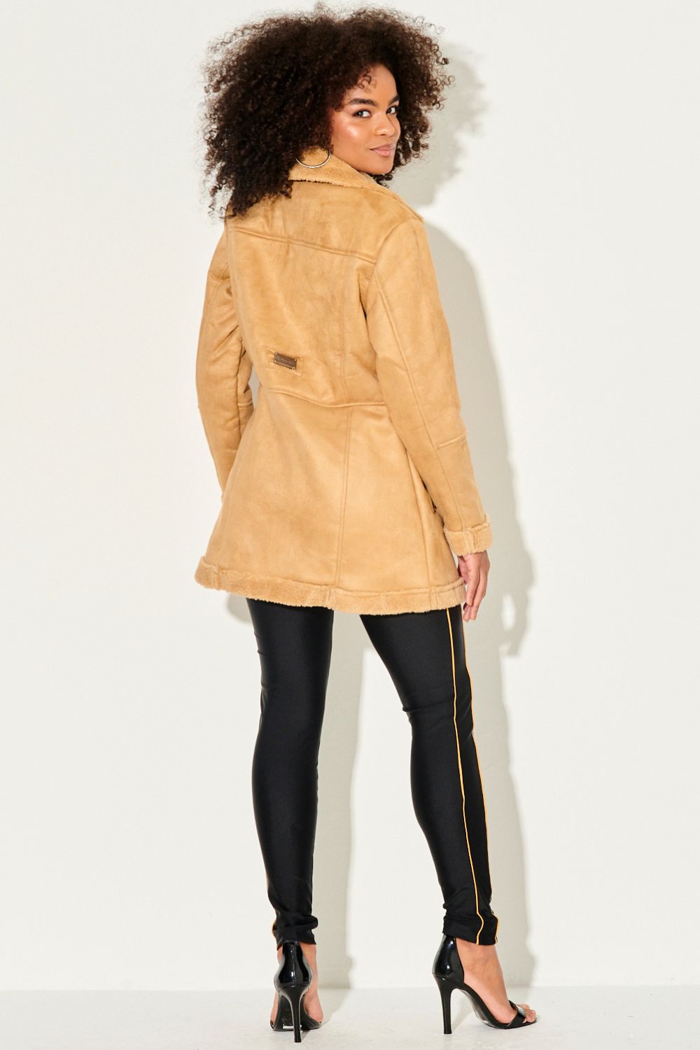 50130005_003_4-PG-SOBRETUDO-DE-SUEDE 50130005_003_4-PG-SOBRETUDO-DE-SUEDE