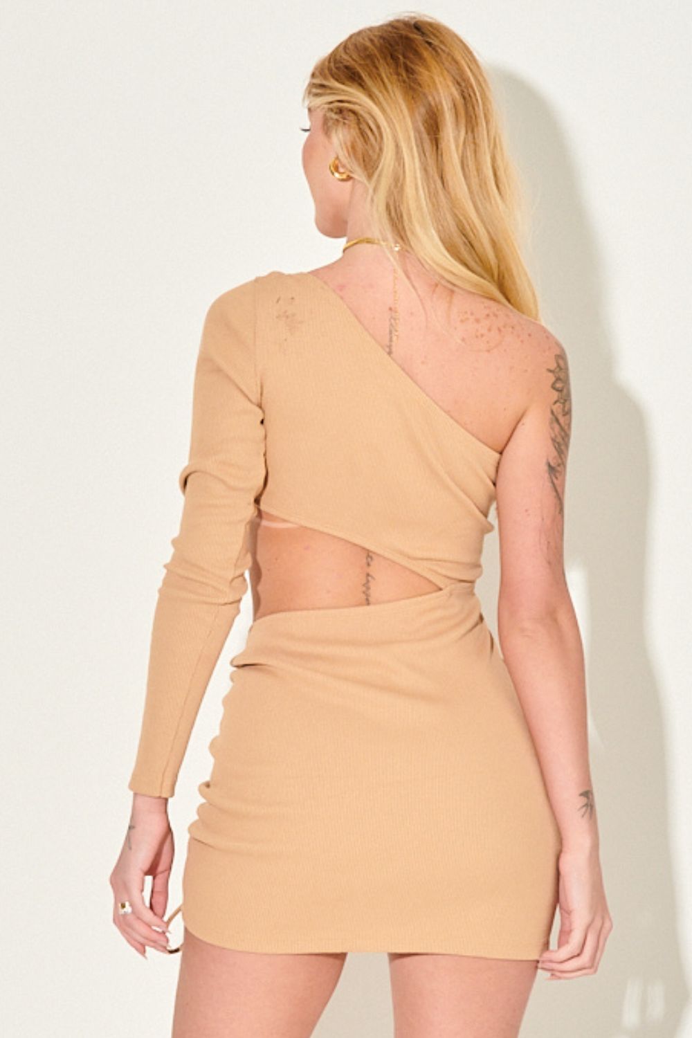 20070496_003_4-PG-VESTIDO-MANGA-UNICA-COM-REC-E-AJUSTE