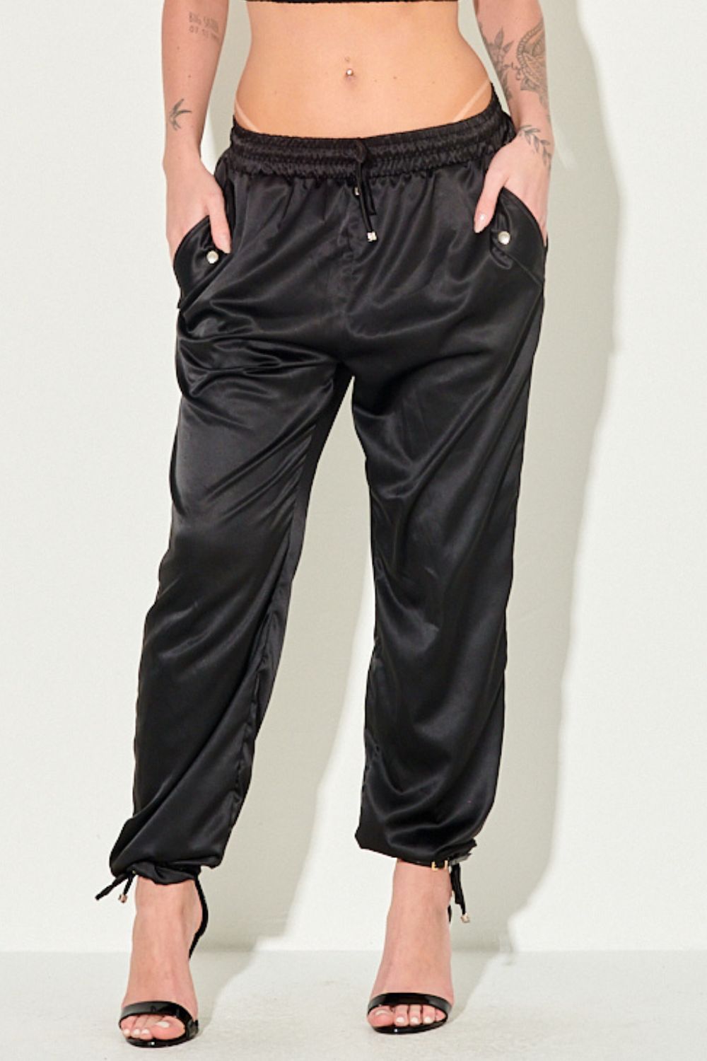 01070395_060_2-PG-CALCA-COM-BOLSO-FALSO