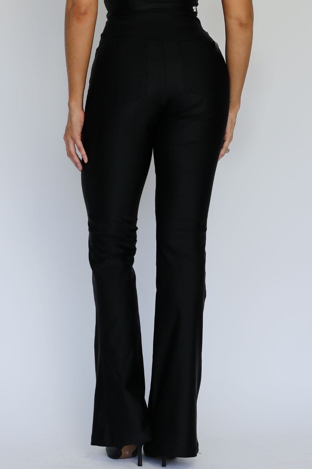 01040104_060_4-PG-CALCA-FLARE-COS-VAZADO 01040104_060_4-PG-CALCA-FLARE-COS-VAZADO