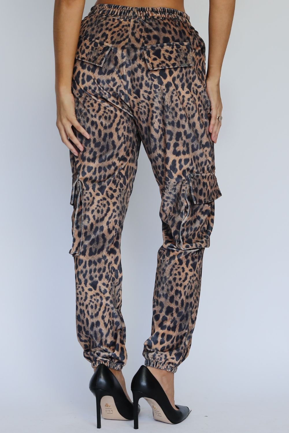 01070418_998_4-PG-CALCA-JOGGER-CARGO-ONCA