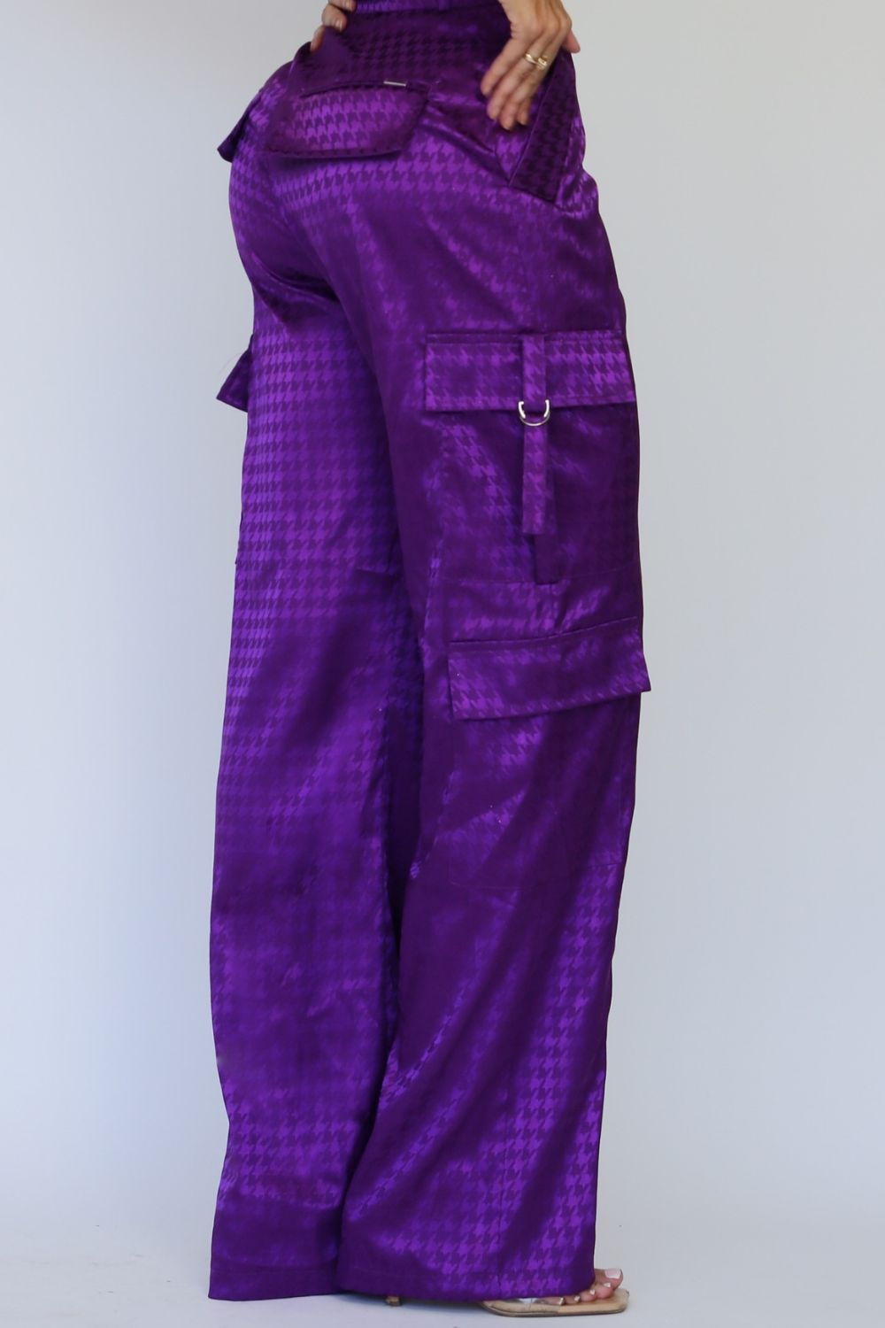 01070419_047_4-PG-CALCA-RETA-CARGO