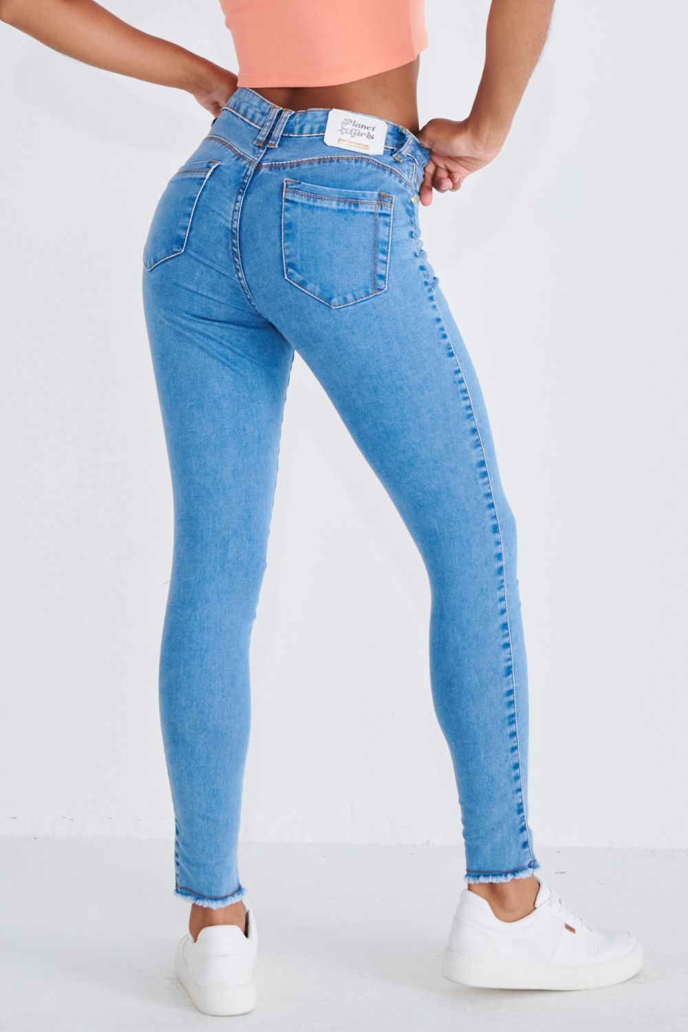 01052790_016_4-PG-CALCA-JEANS-FEM-SKINNY-GRIF