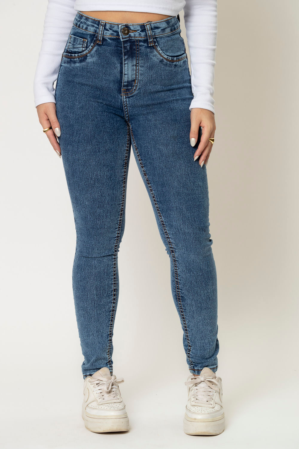 01054072_017_2-PG-CALCA-SKINNY-PALA-RETA