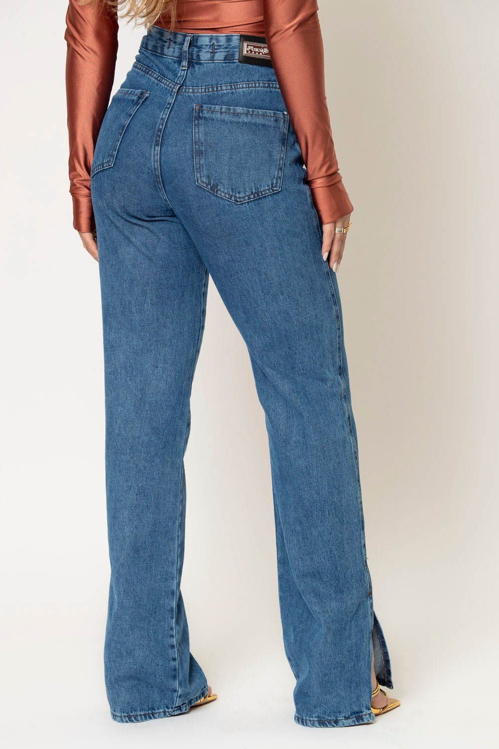 01054070_018_4-PG-CALCA-JEANS