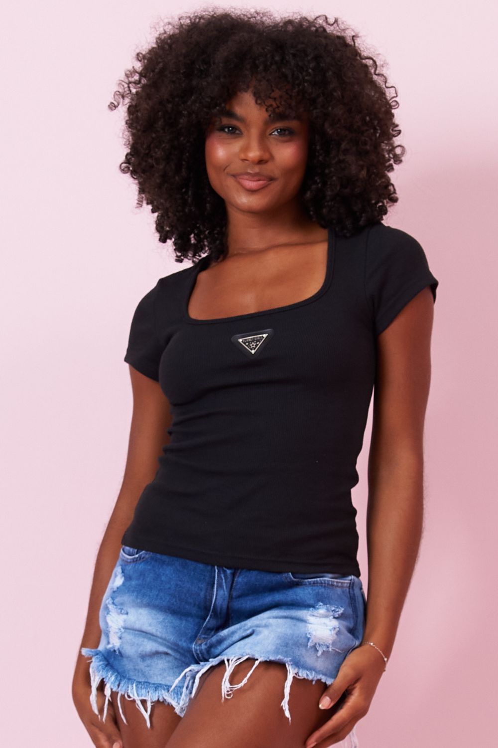 10134019_060_1-PG-BLUSA-DECOTE-RETO-C-MANGA 10134019_060_1-PG-BLUSA-DECOTE-RETO-C-MANGA