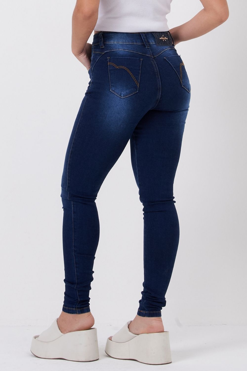 01052984_018_4-PG-CALCA-JEANS-MINI-BOLSO-HIDRA-JEANS-LA 01052984_018_4-PG-CALCA-JEANS-MINI-BOLSO-HIDRA-JEANS-LA