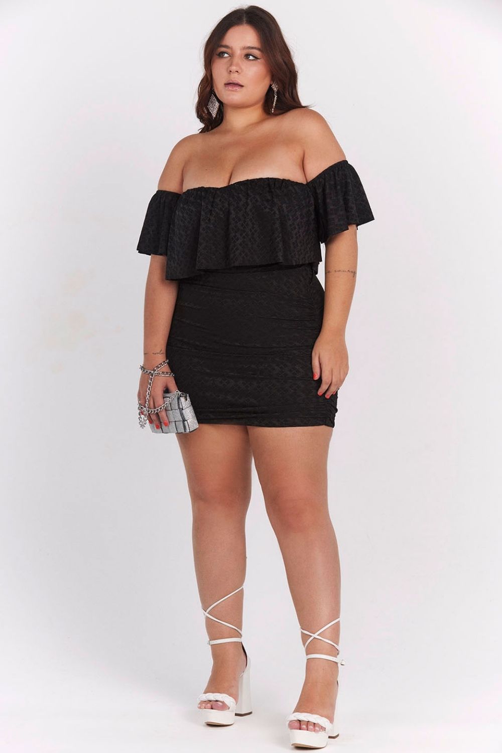 023120130395-060-3-PG-VESTIDO-TOMARA-QUE-CAIA-CORTININHA