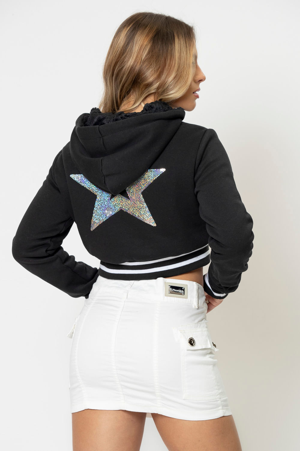 Moletom Cropped Dupla Face Com Relevo Planet Girls Preto 3