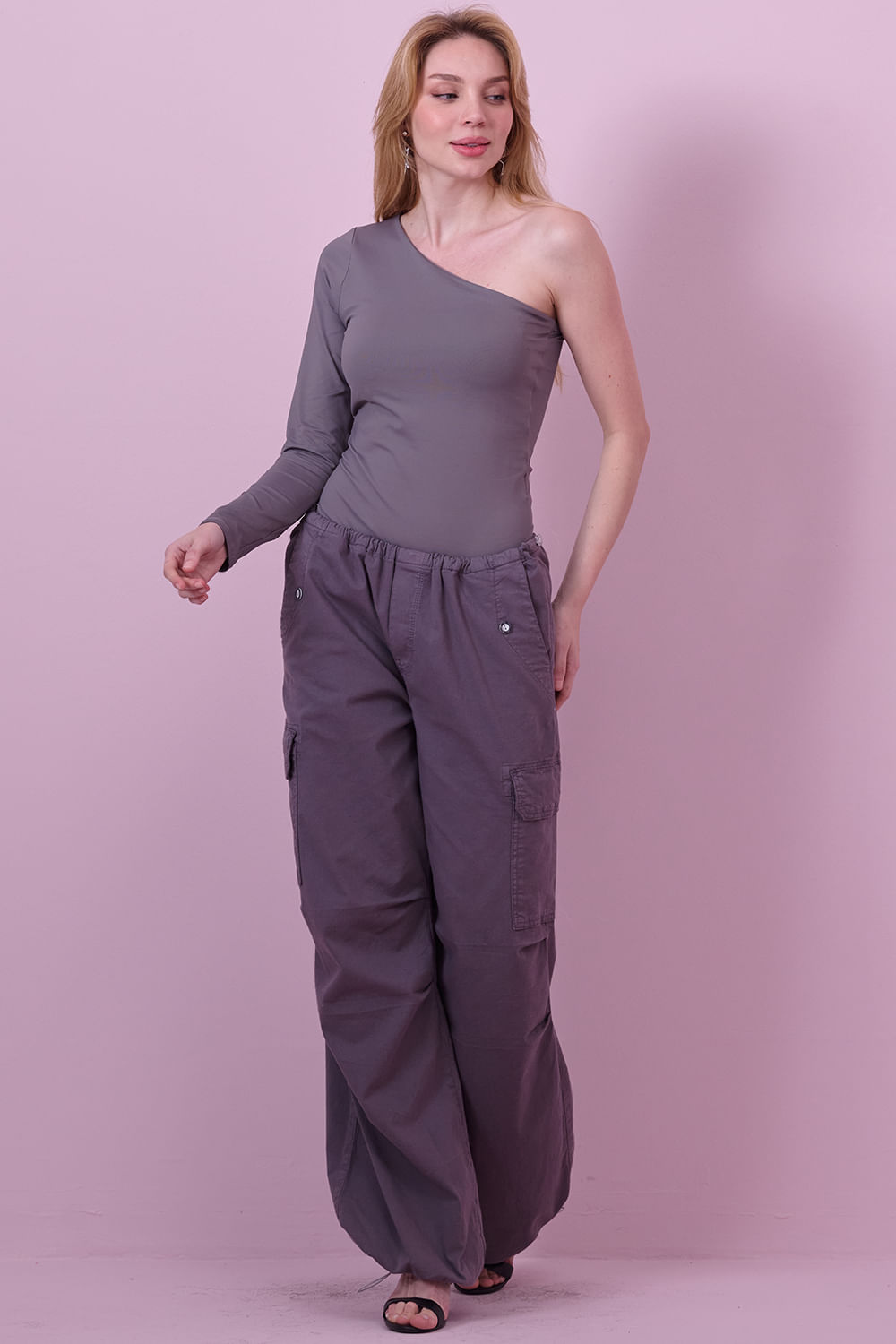 11194009_583_5-PG-BODY-OMBRO-SO