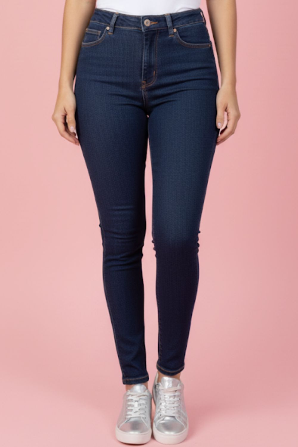 01054386_018_1-PG-CALCA-FEM 01054386_018_1-PG-CALCA-FEM