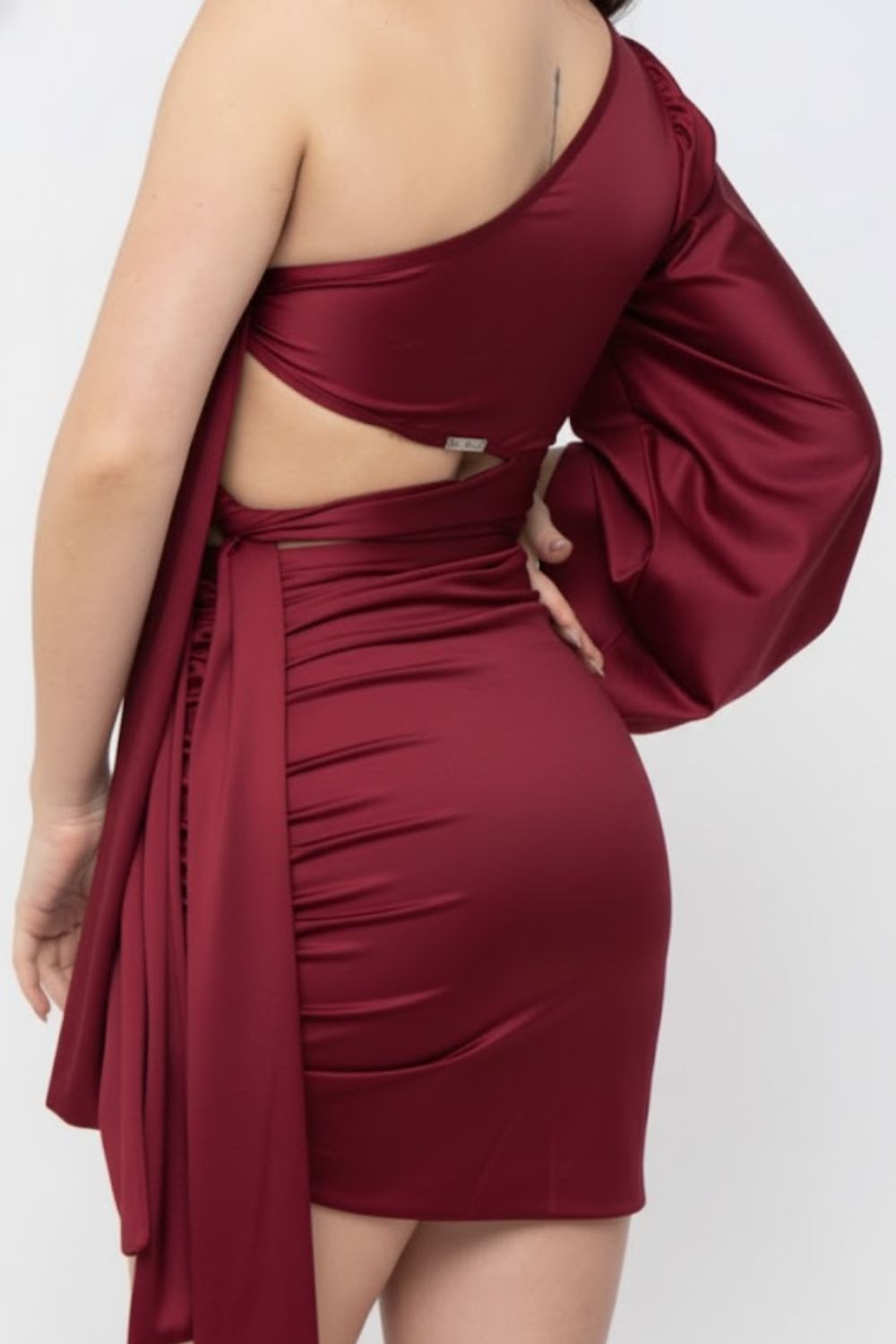PGFVEHEL0029_049_2-PG-VESTIDO-CURTO-UM-OMBRO-AMARRACAO