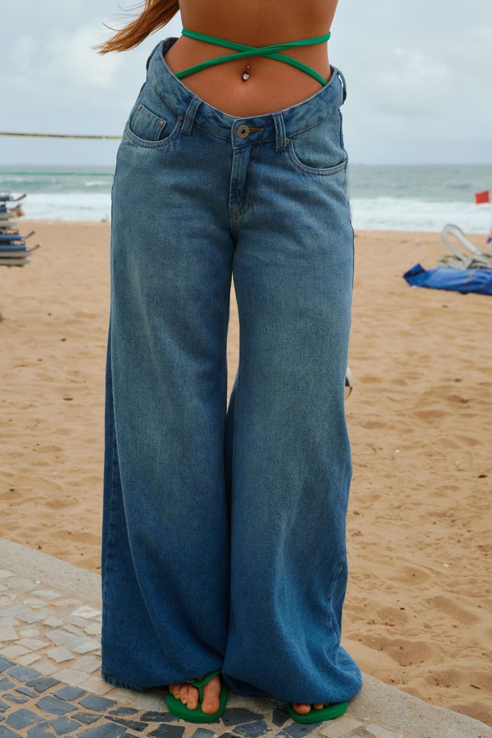 Calça Wide Leg Cintura Baixa Planet Girls Jeans Medio 3