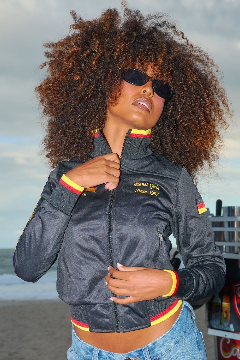 Jaqueta World Cup 2026 Alemanha Planet Girls Preto 3