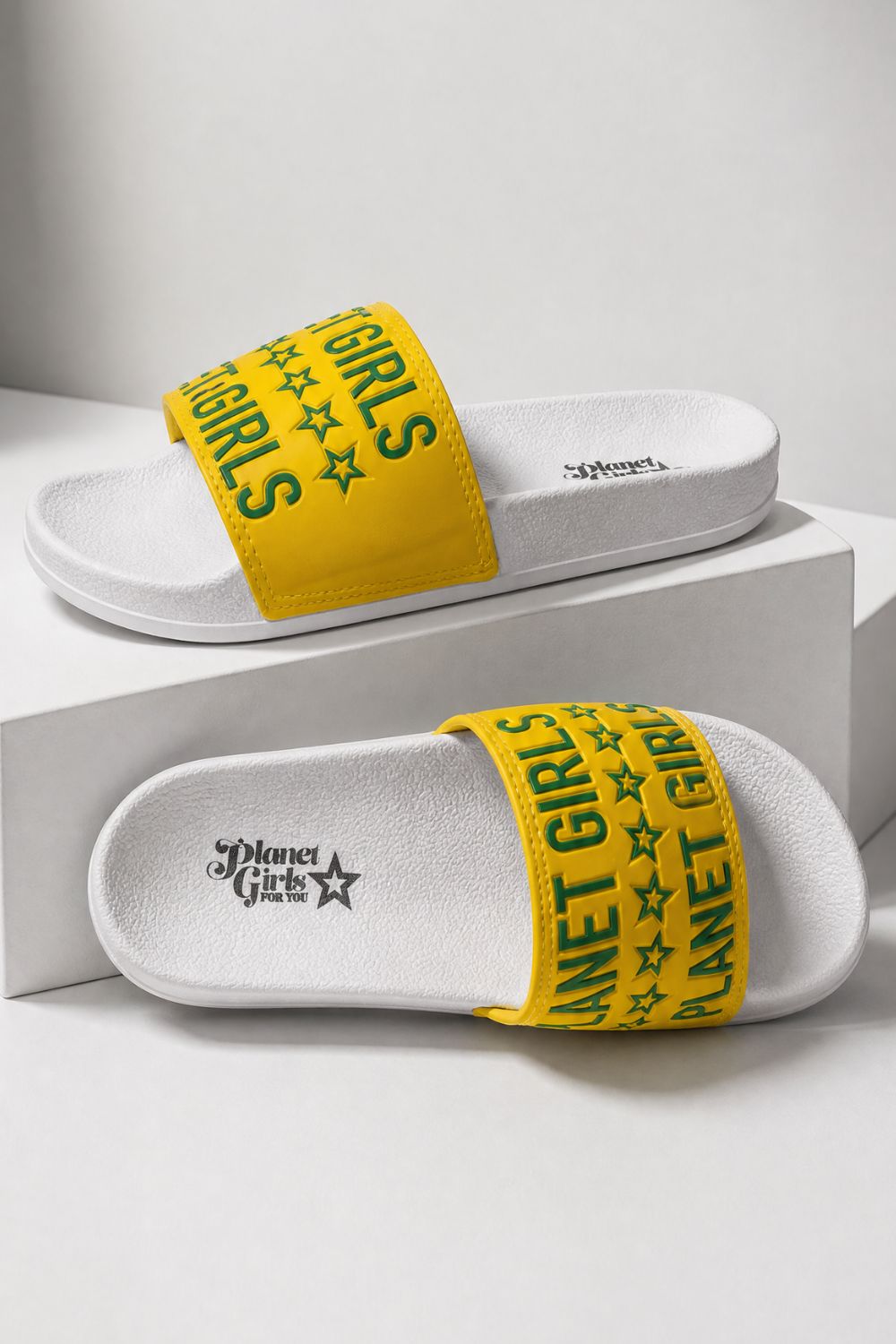 Chinelo Slide Brasil Planet Girls Branco 2